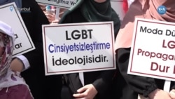 Fatih’te LGBT karşıtı eylem: “Rusya ve Macaristan yasakladı, sıra bizde”