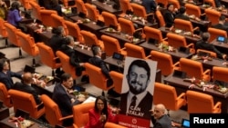 Yargıtay ’ın Gezi Davası kararıyla Can Atalay hakkında "kesim hüküm" verilmesinin ardından şimdi gözler, Atalay’ın Hatay Milletvekilliği ile ilgili sürecin nasıl gelişeceğine çevrildi. 