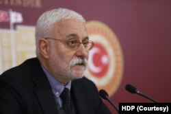 HDP TBMM Grup Başkan Vekili Saruhan Oluç