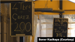 Bar ve restoran sahipleri içki zamlarının eğlence hayatına darbe indirdiğini dile getiriyor.