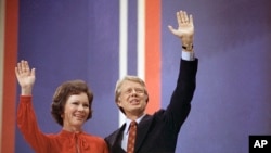 TT Jimmy Carter và vợ, Rosalynn Carter, tại New York, 1976.