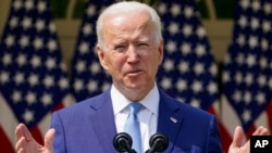 Tổng thống Joe Biden phát biểu tại Nhà Trắng ngày 8/4/2021.