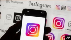 Biểu tượng của Instagram trên điện thoại di động.